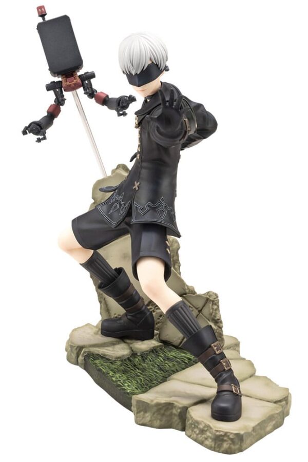 Nier:Automata Ver. 1.1a ARTFX J Statue 1/8 9S 18 см