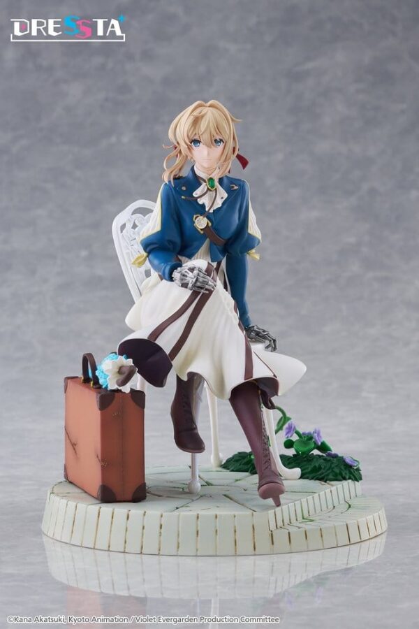 Violet Evergarden Dressta PVC figuur Violet Evergarden 17 cm