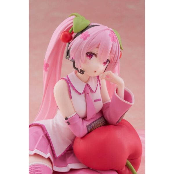 Фигурка Hatsune Miku – PVC Desktop Cute Figure Sakura Miku Cherry Cushion Ver., 13 см