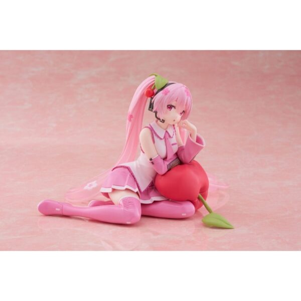 Фигурка Hatsune Miku – PVC Desktop Cute Figure Sakura Miku Cherry Cushion Ver., 13 см