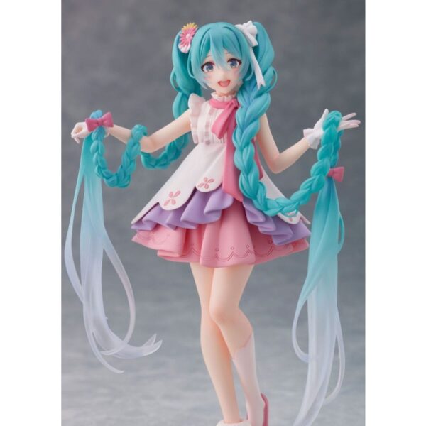 Hatsune Miku PVC figuur Hatsune Miku Wonderland Rapuinzel Ver. 18 cm