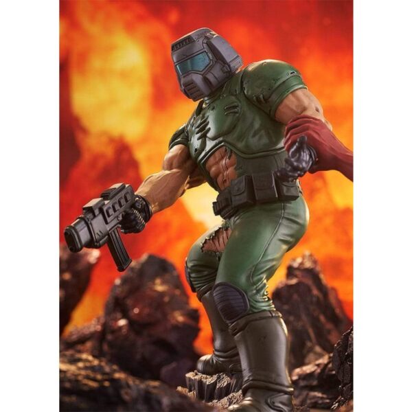 Doom Pop Up Parade PVC Figuur Doom Marine 17 cm