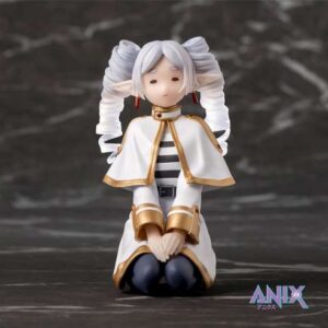 Фигурка Frieren: Beyond Journey's End PM Perching PVC «Теперь у меня кудряшки», прозрачная версия, эксклюзив Heo, 10 см