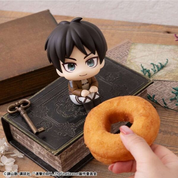 Фигурка Attack on Titan Look Up из ПВХ — Eren Jaeger, 11 см
