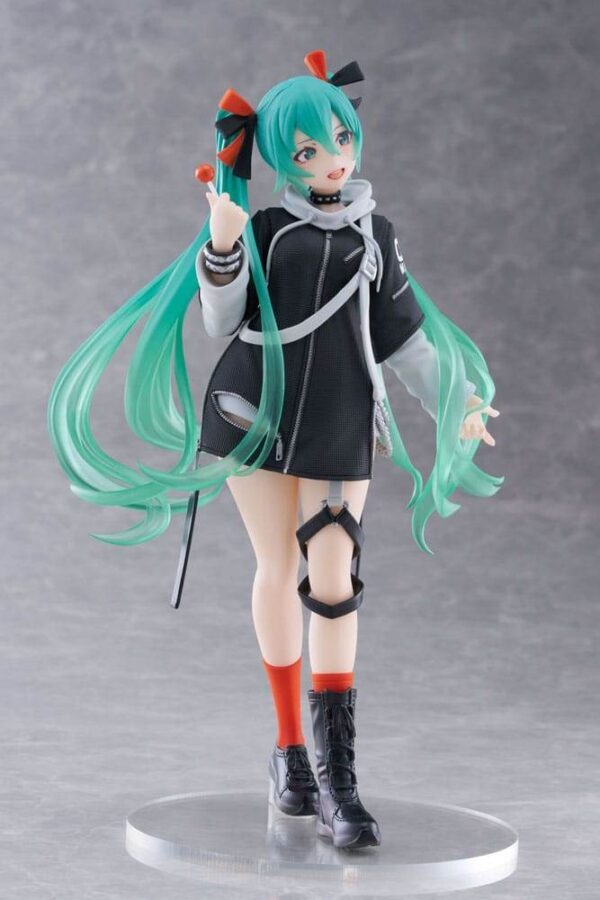 Фигурка Hatsune Miku Wonderland PVC Fashion Punk Ver. 18 cm