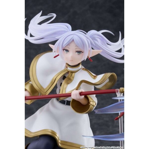 Frieren: Beyond Journey´s End AMP+ PVC Figure Frieren 21 cm