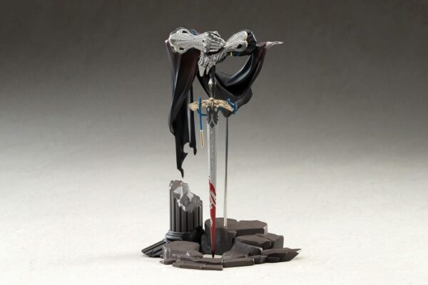 Tagurpidi: 1999 Limepie seeria PVC kuju Rüütli 17 cm.
