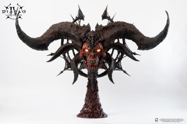 Реплика маски из игры «Diablo IV» в масштабе 1:1 — «Повелитель ненависти» Мефисто, 94 см